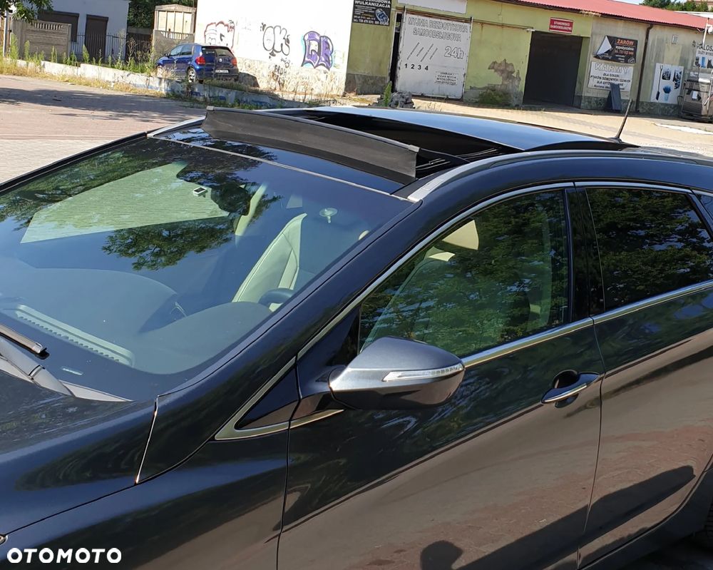 Hyundai i40 1.7 CRDi Comfort + - 4