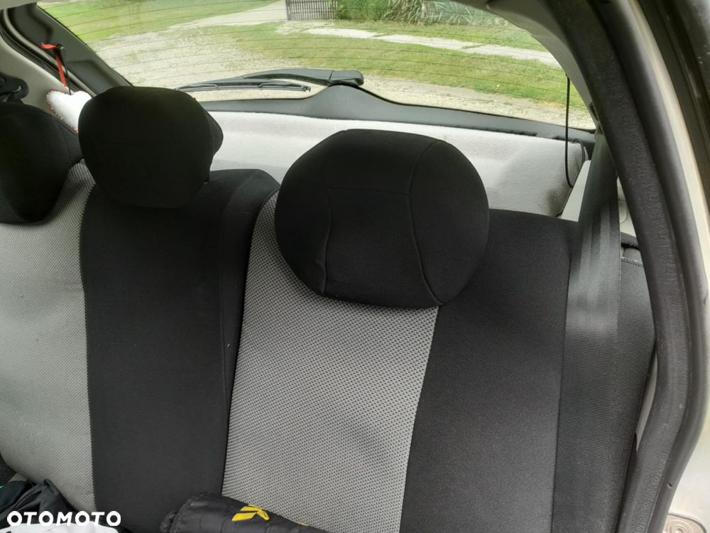 Citroën C3 1.1i Furio - 8