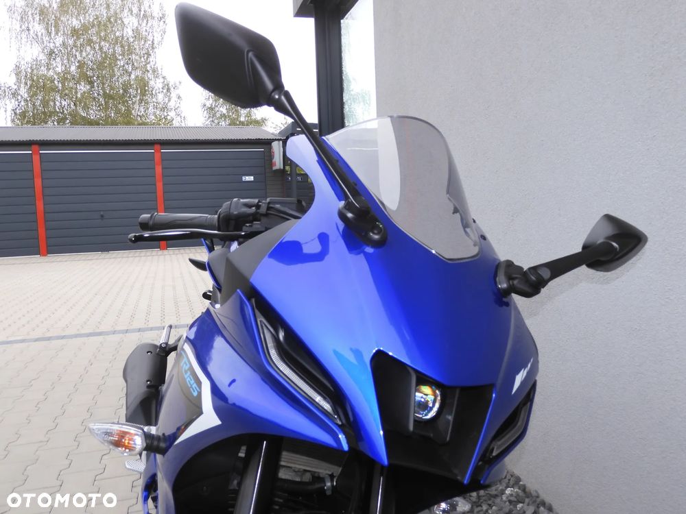 Yamaha YZF - 6