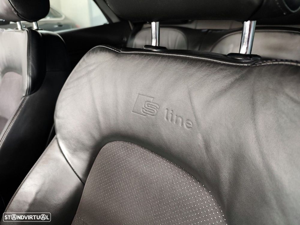 Audi A3 Cabrio 2.0 TDi S-line - 13