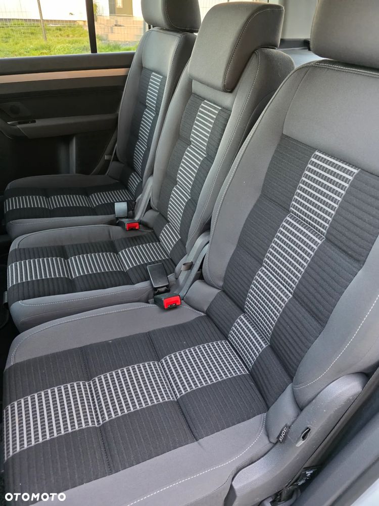 Volkswagen Touran 1.4 TSI United - 14