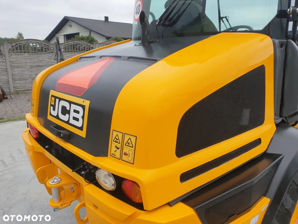 JCB 409 AGRI 40KM/H WIDŁY/ŁYŻKA SPROWADZONA SUPER STAN - 9