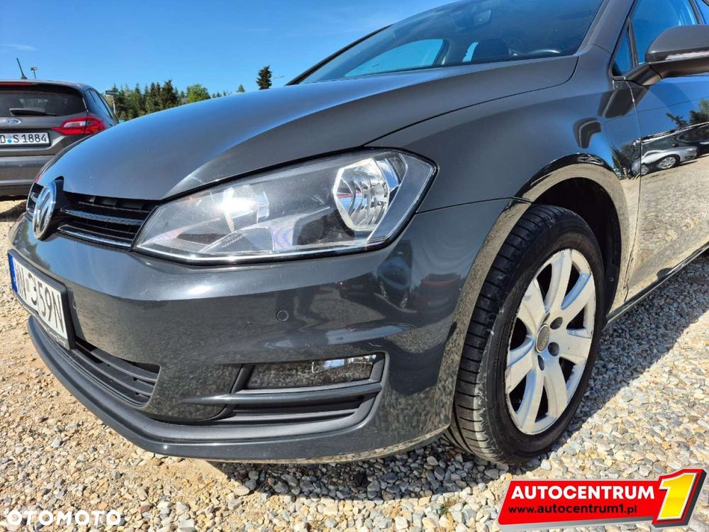 Volkswagen Golf - 10
