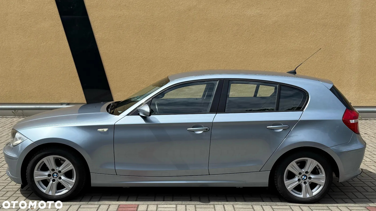 BMW Seria 1 118i - 8