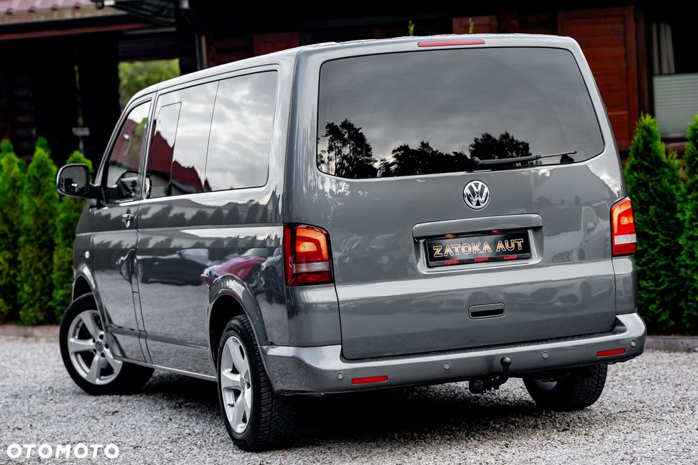 Volkswagen Multivan - 9