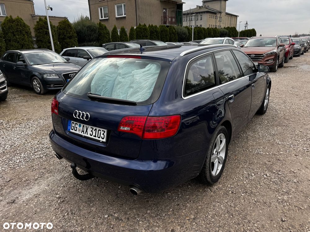 Audi A6 Avant 4.2 quattro tiptronic - 19