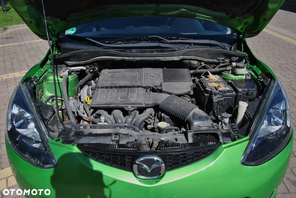 Mazda 2 - 12