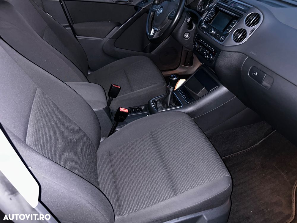 Volkswagen Tiguan 2.0 TDI 4Motion BMT Sport & Style - 13