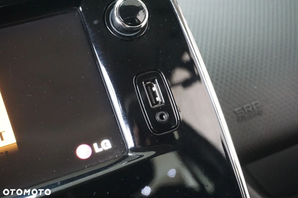 Renault Clio 1.2 16V 75 Expression - 30