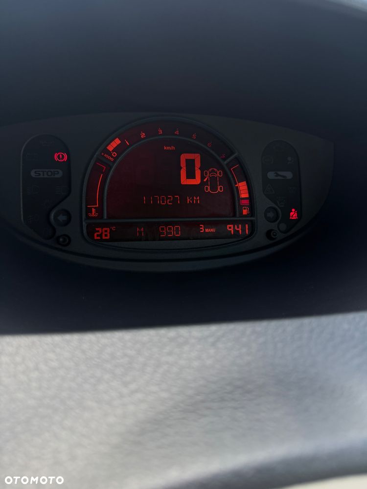 Renault Modus 1.6 16V Dynamique - 25