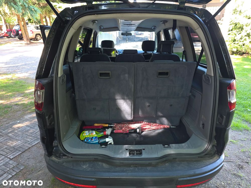 Ford Galaxy 2.0 TDCi Ghia - 14
