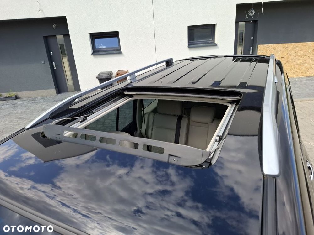 Mitsubishi Pajero - 10