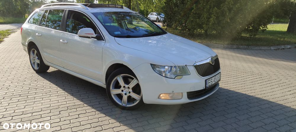 Skoda Superb 2.0 TDI Active DSG - 2