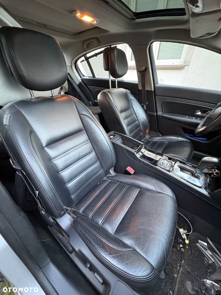 Renault Latitude - 8