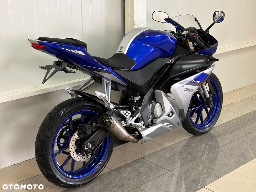 Yamaha YZF - 6