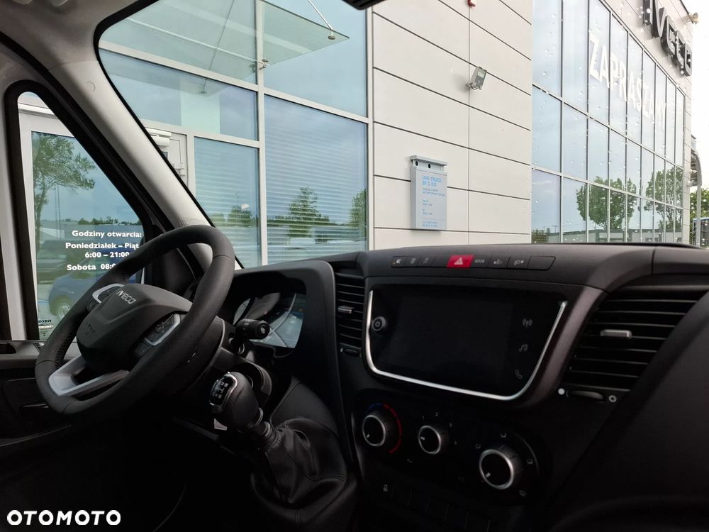 Iveco TANIEJ NIE ZNAJDZIESZ!!!!!!!!!!!!!! TWÓJ MOCNY PARTNER W BIZNESIE - 32