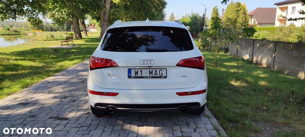 Audi Q5 3.2 FSI Quattro S tronic - 10
