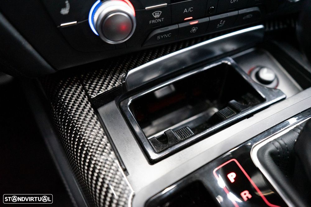 Audi RS6 Avant 4.0 TFSi quattro Tiptronic - 36