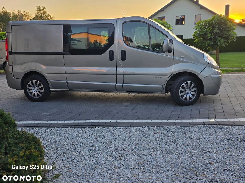 Renault Trafic - 9