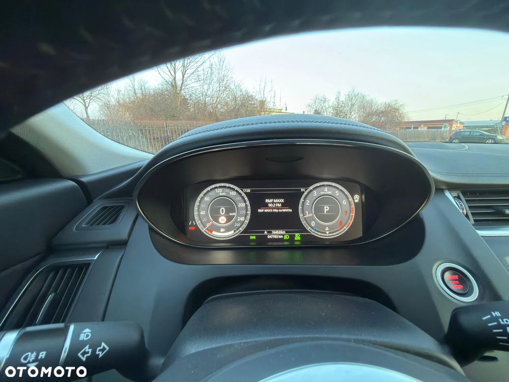 Jaguar E-Pace P250 AWD SE - 22