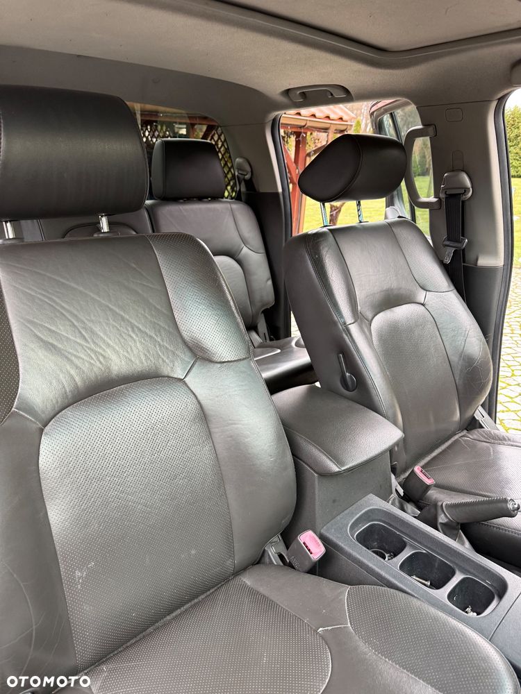 Nissan Navara 2.5 D SE - 8