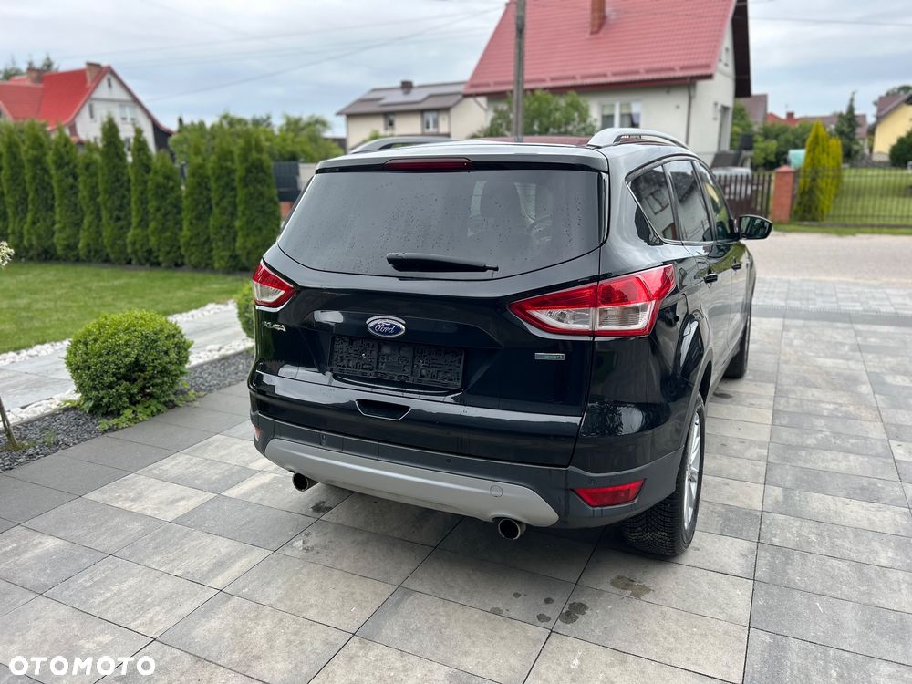 Ford Kuga 1.5 EcoBoost 2x4 Titanium - 9