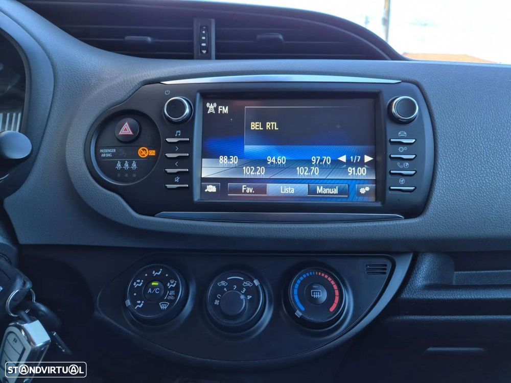 Toyota Yaris 1.5 VVT-i Active - 22