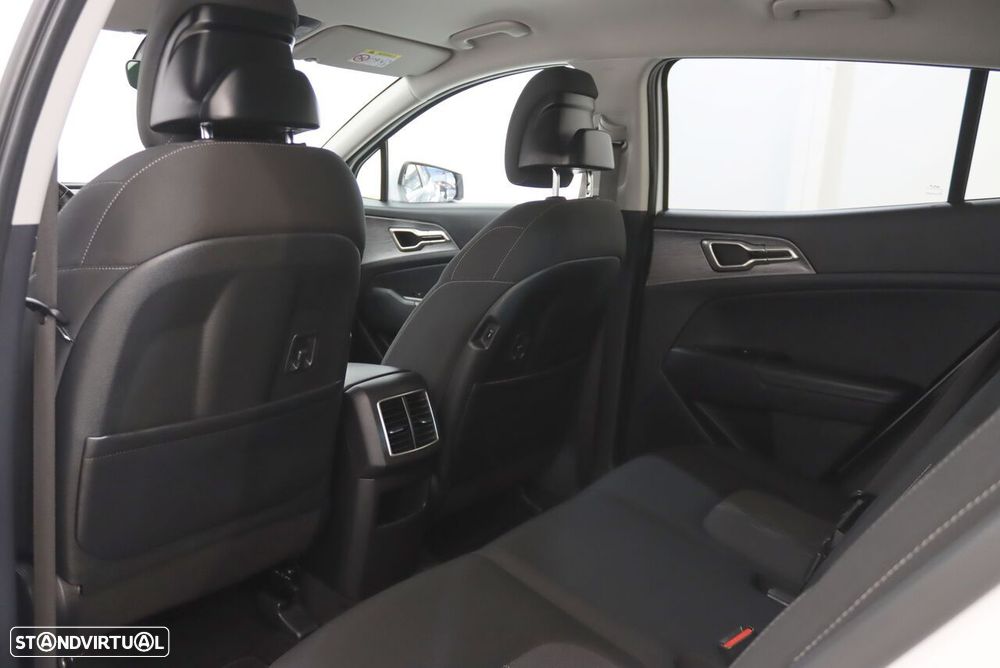 Kia Sportage 1.6 T-GDI Drive - 10