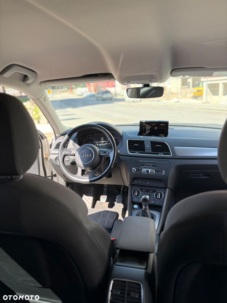 Audi Q3 - 6