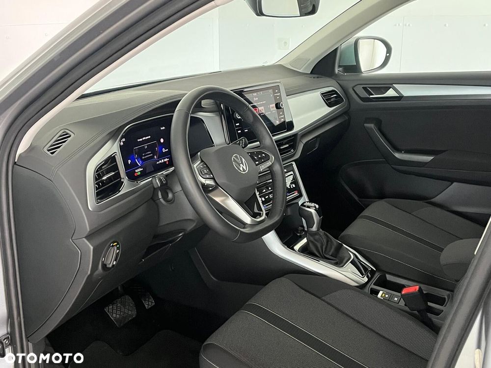 Volkswagen T-Roc - 13