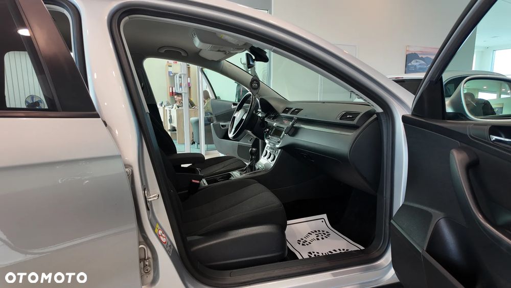 Volkswagen Passat 1.4 TSI Comfortline - 35