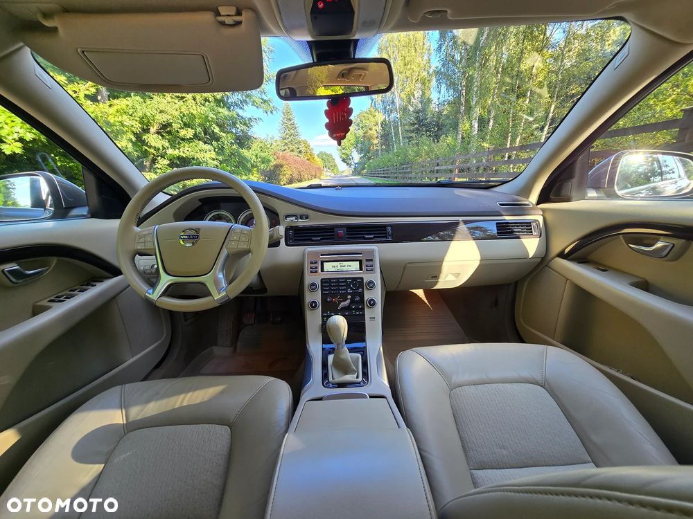 Volvo V70 2.5T Summum - 7