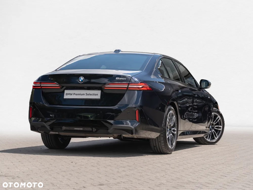 BMW Seria 5 520d mHEV M Sport sport - 2