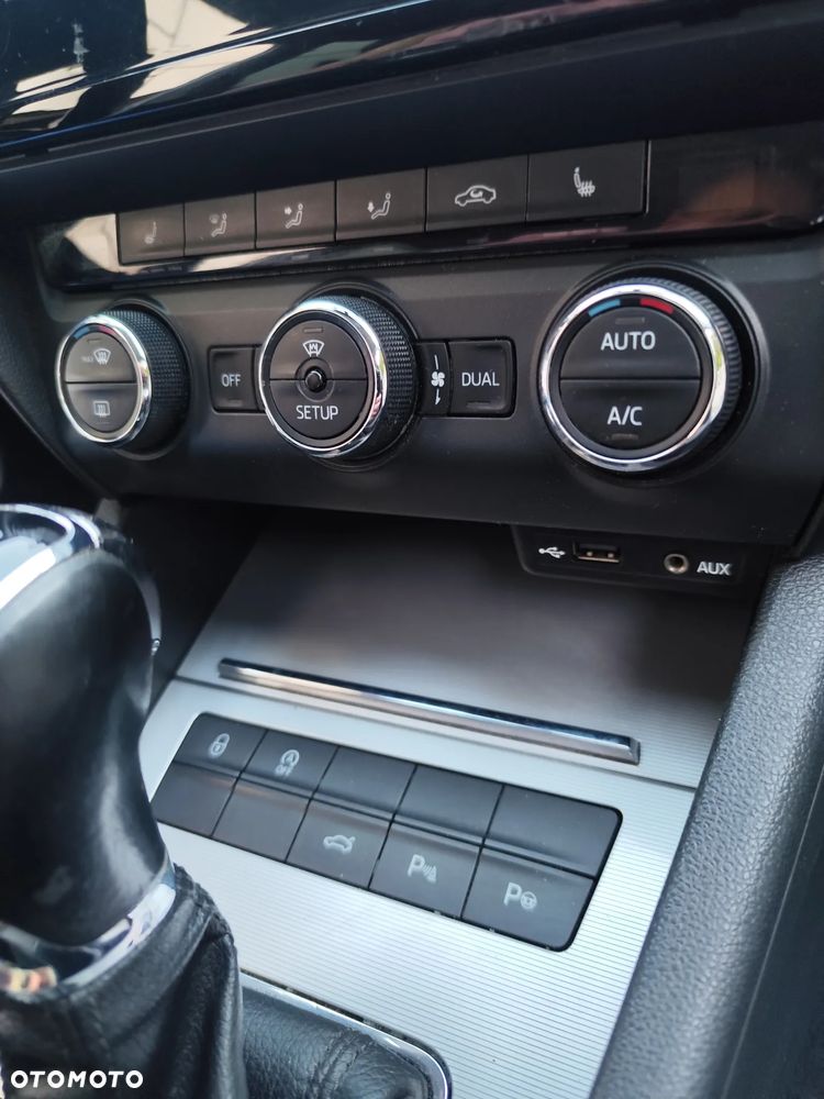 Skoda Octavia 2.0 TDI Elegance DSG - 12