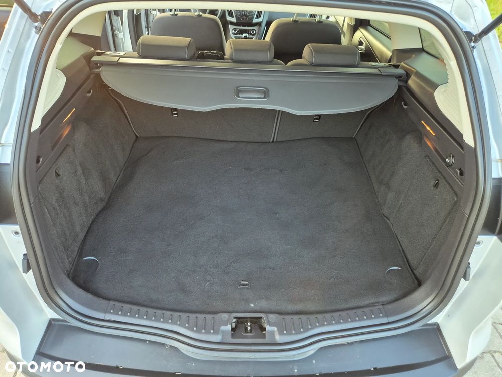 Ford Focus - 38