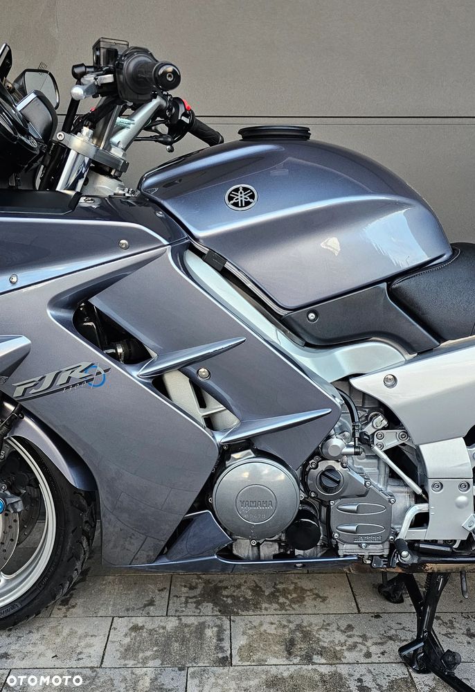 Yamaha FJR - 9