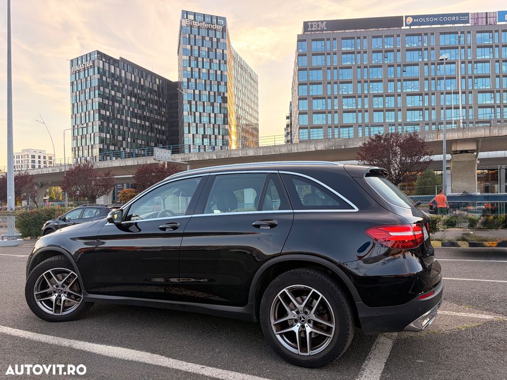 Mercedes-Benz GLC - 7