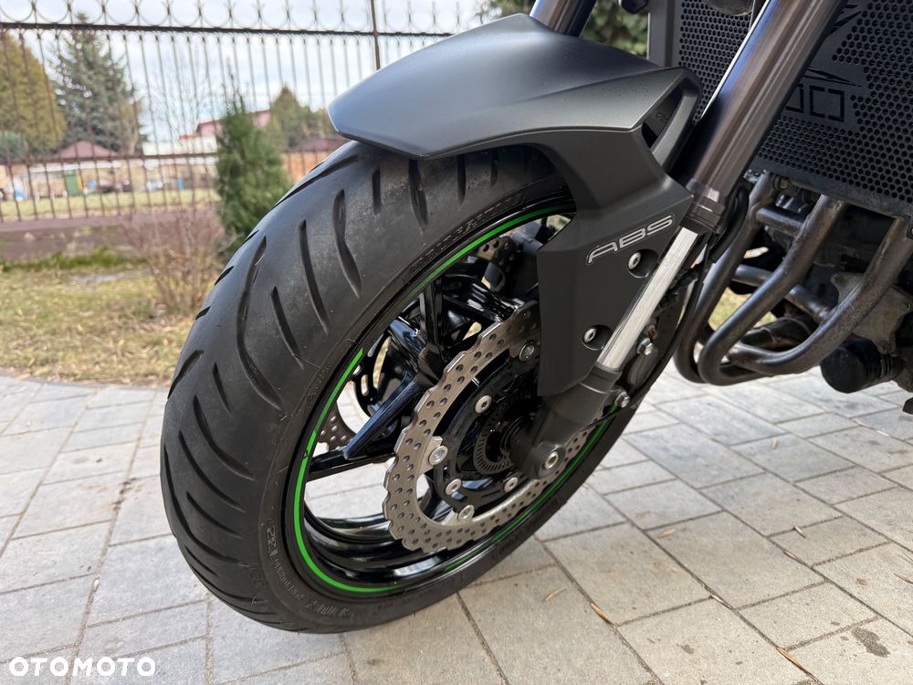 Kawasaki Z 900 - 21