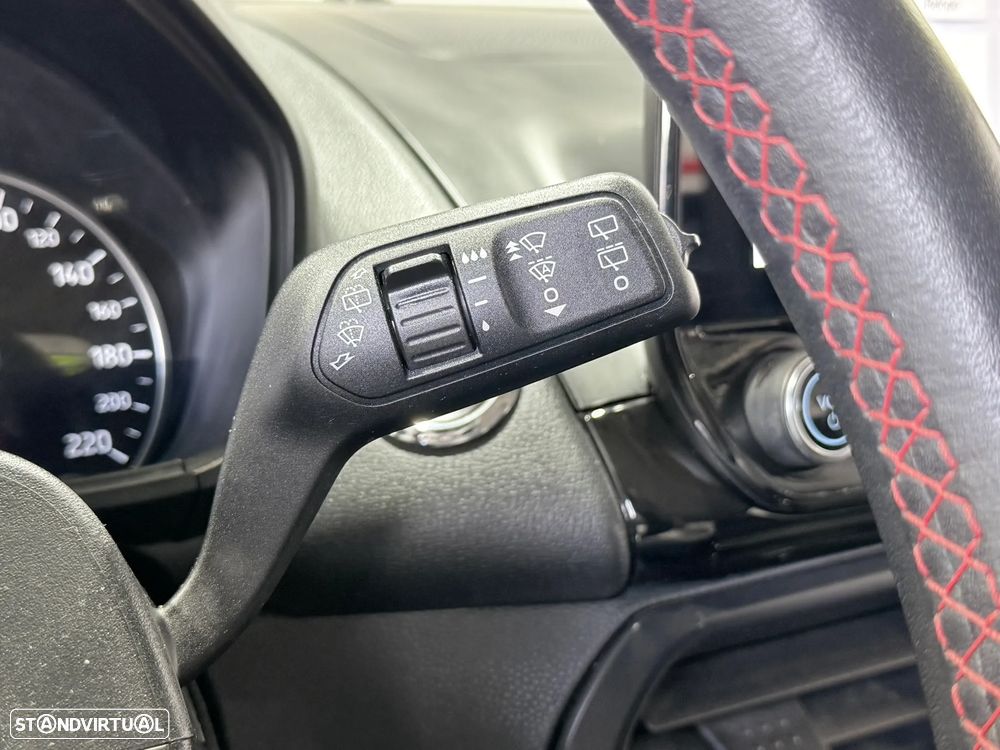 Ford EcoSport 1.0 EcoBoost ST-Line Plus - 28