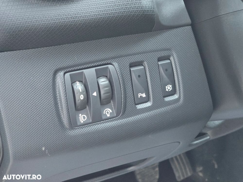 Renault Clio dCi 90 Dynamique - 19