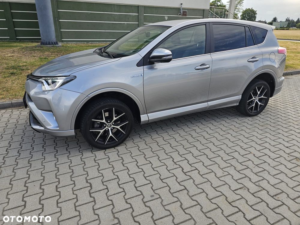 Toyota RAV4 - 3