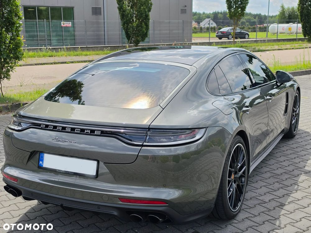 Porsche Panamera 4 Platinum Edition - 13