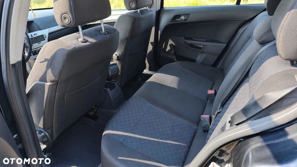Opel Astra 1.8 Elegance - 4