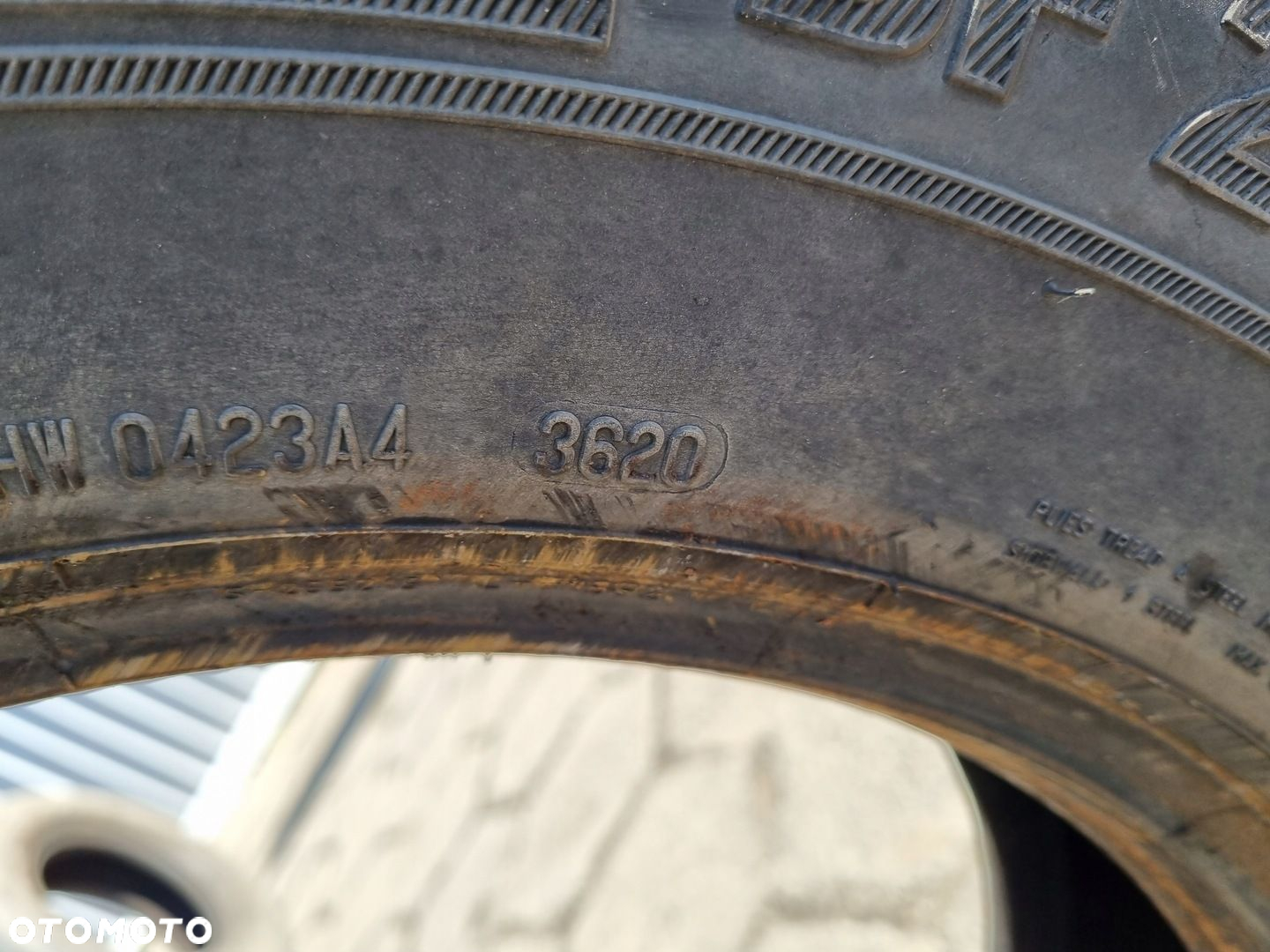 OPONA KOŁO BARUM 225 75 17,5 20R. 8mm - 5