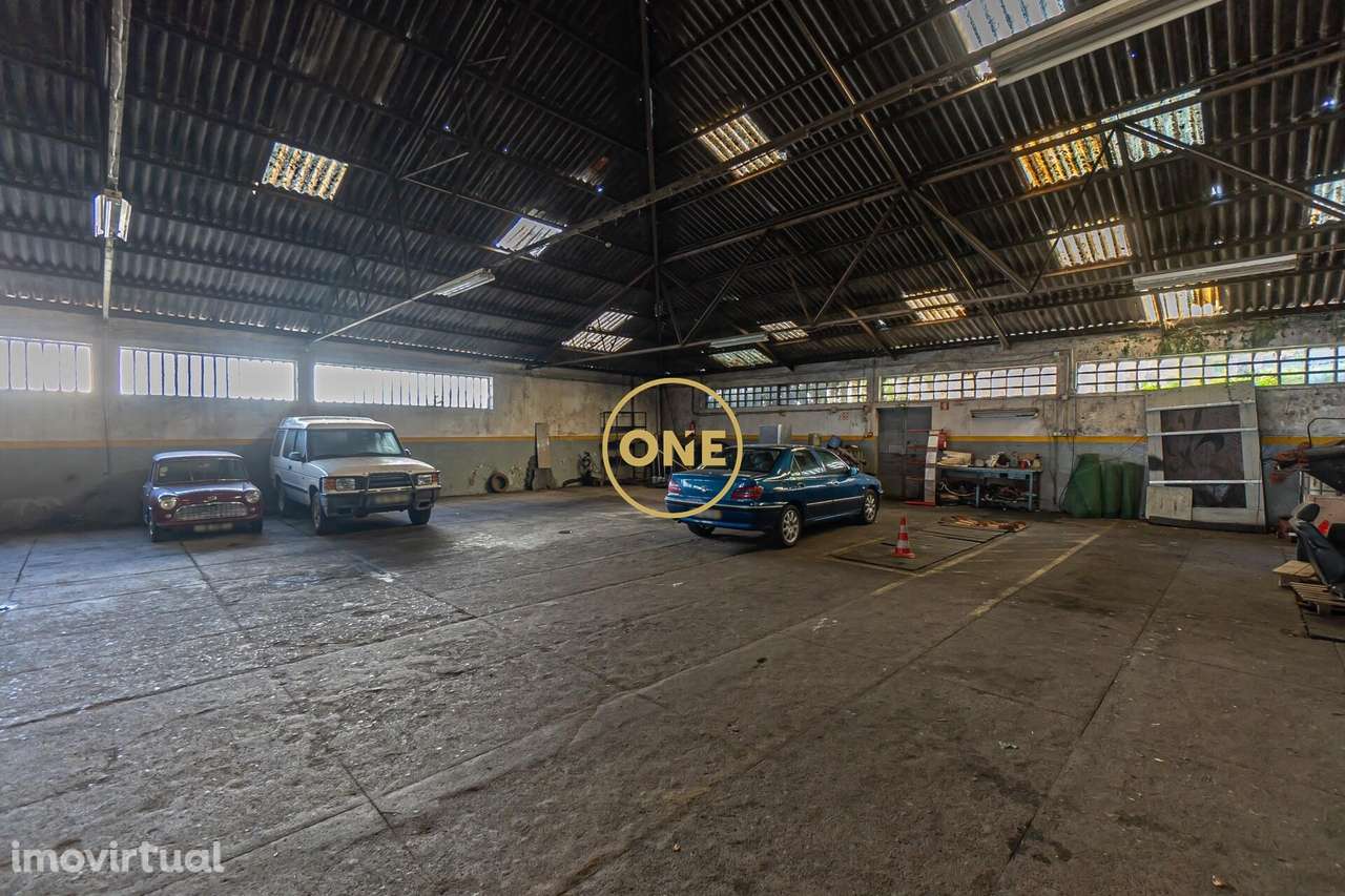 Armazém de excelência junto à VCI - Grande imagem: 3/28