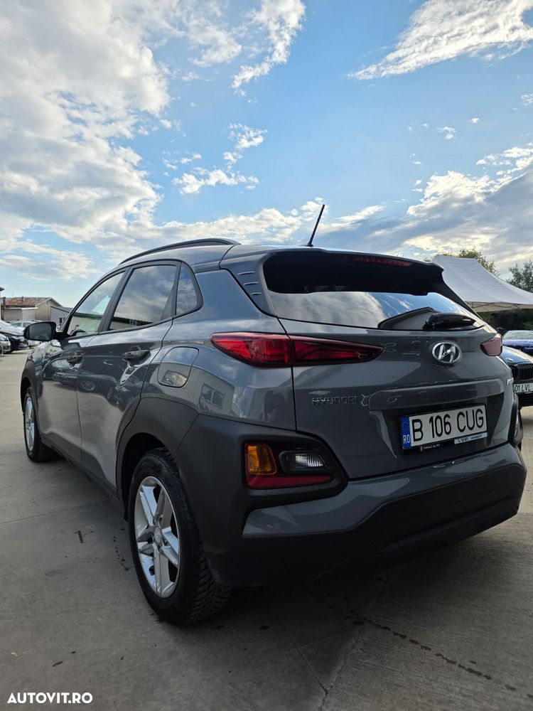 Hyundai KONA - 18