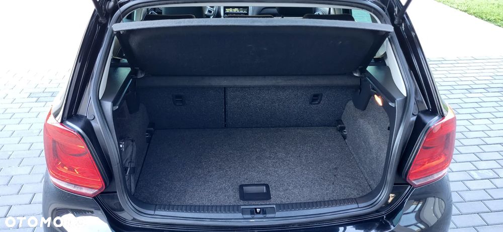 Volkswagen Polo 1.2 12V Highline - 28