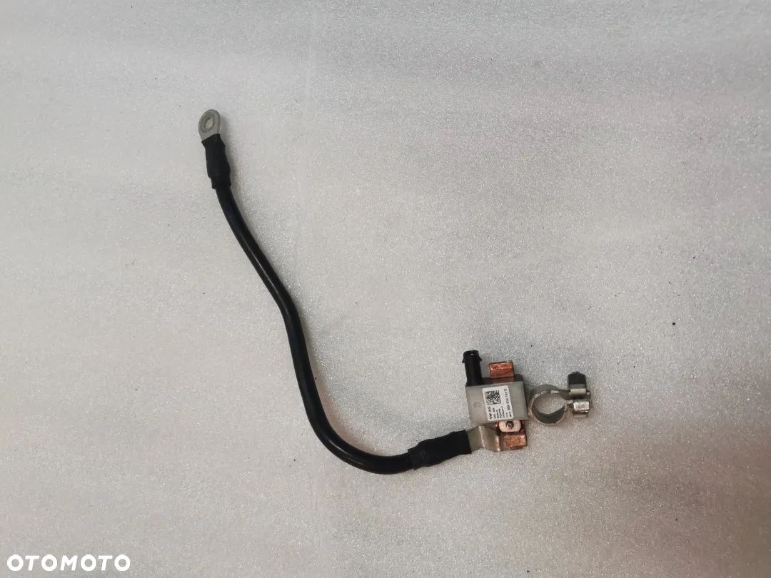 VW Touareg klema minusowa 8S0915181C - 1