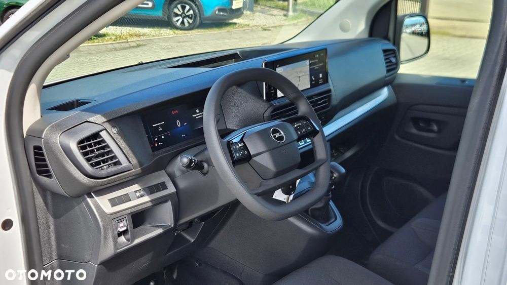 Opel Vivaro - 17