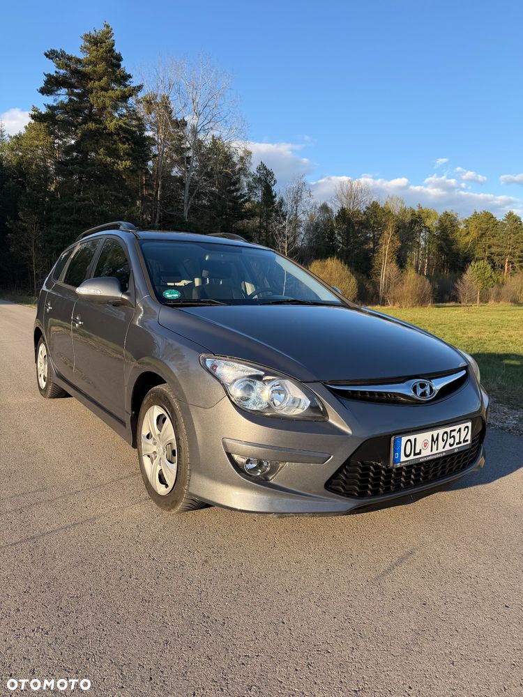 Hyundai i30 1.6 CRDi Comfort EU5 - 3